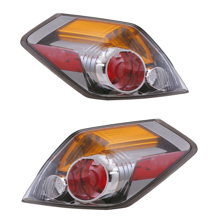 Rear Lamp (Set) - DS644-B100L/R