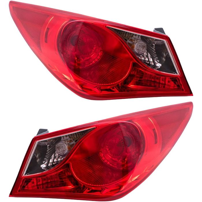 Rear Lamp (Set) -  924013Q000