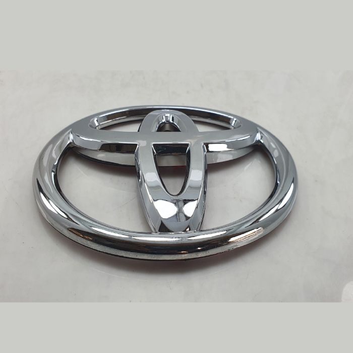 Toyota Front Grille Emblem Logo - 75311-AA030