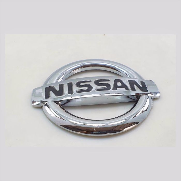 Nissan Emblem Logo - 62890-EM30A
