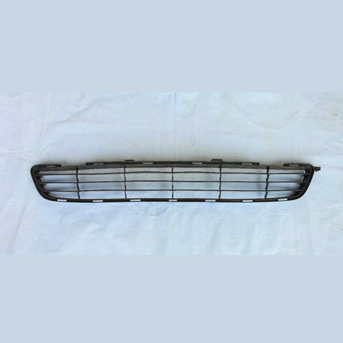 Toyota Corolla Bumper Down Grille - 53112-12110