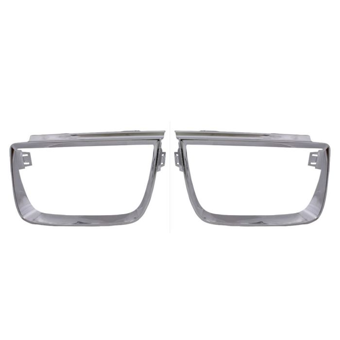Inner Tail Lamp Bezel - GM550-HC00L/R