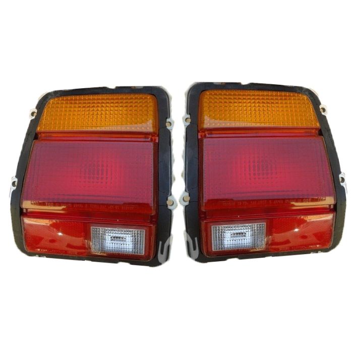 Tail Lamp (Set - Left & Right) - 15-3032-U