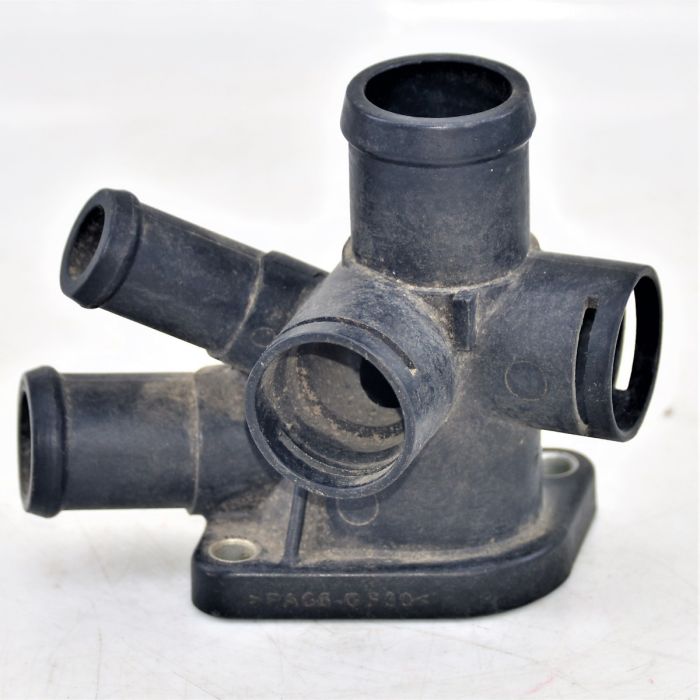 Water Coolant Hose Connector - PA66 - GF30