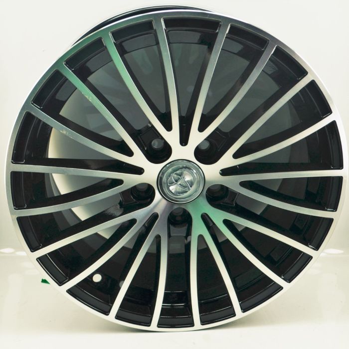 Alloy Wheel (Rim 17) - 649