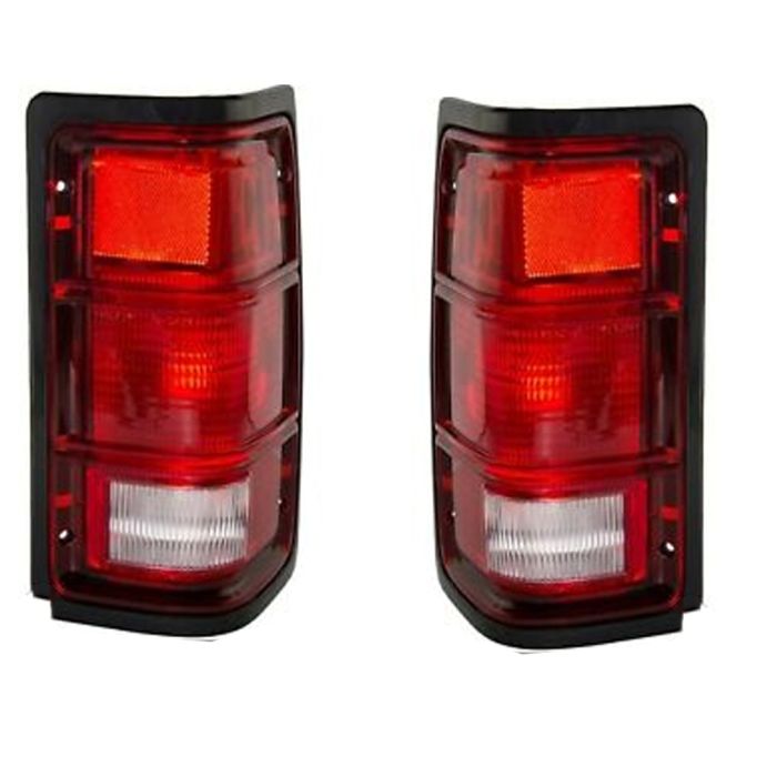 Rear Lamp (Set - Left & Right) - CS077-U00DL/R