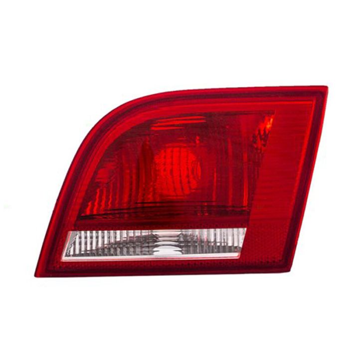 Inner Rear Lamp ( Right) - 8P4-945-094-C