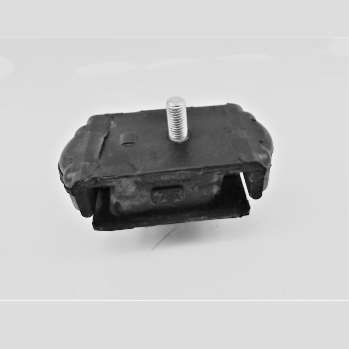 Engine Seating / Mount UB39-39-040