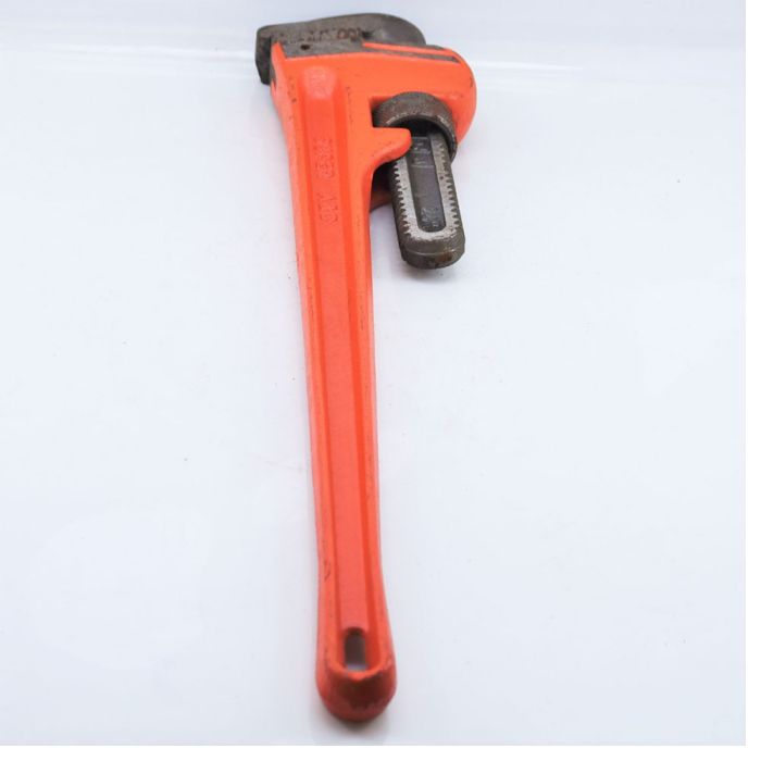 24 Inches Heavy Duty Pipe Wrench - D261