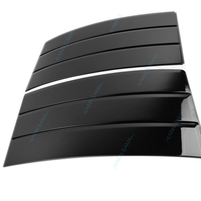 Side Door Vent Grille - LR038870